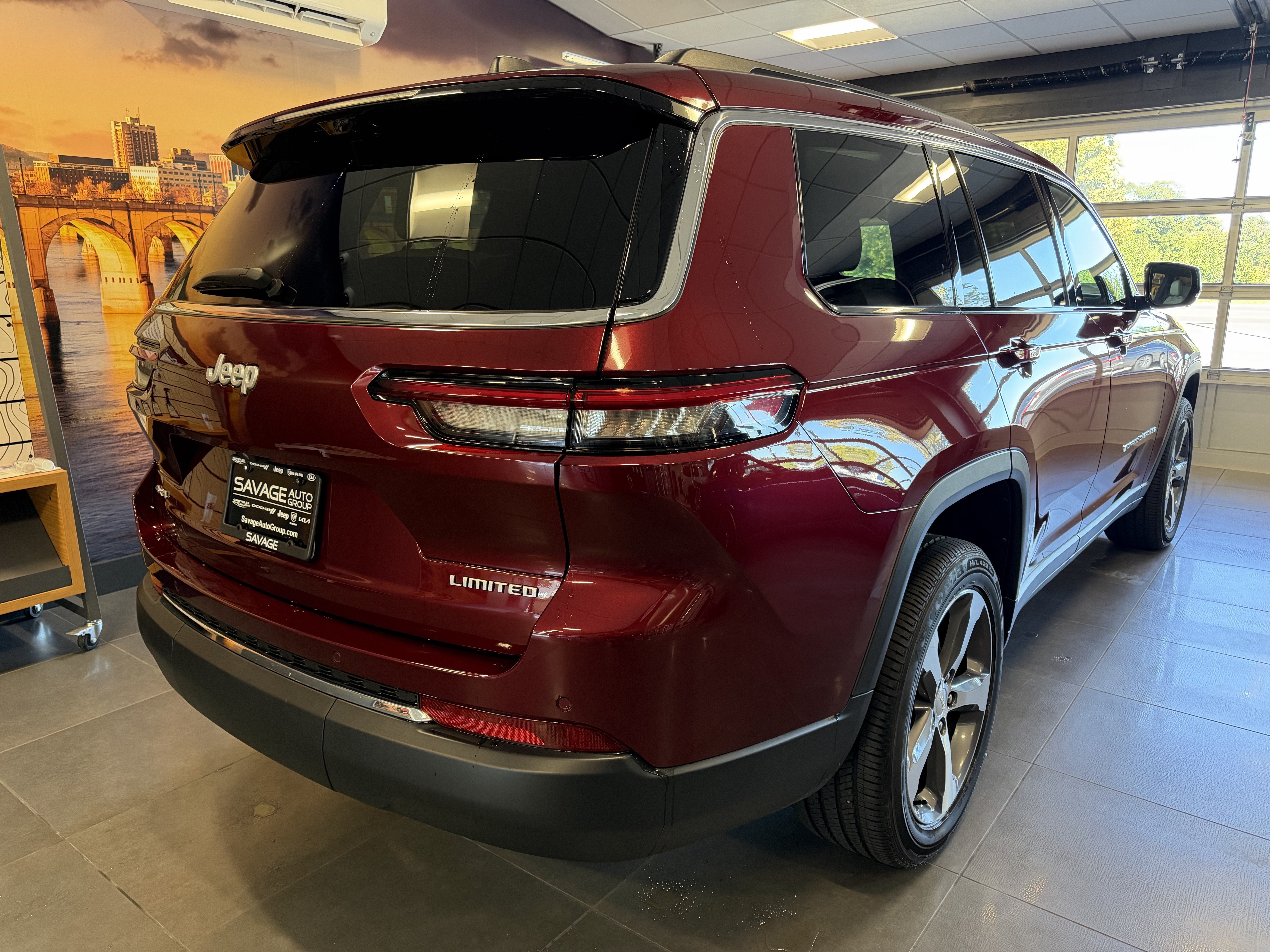 2025 Jeep Grand Cherokee L Limited 4x4