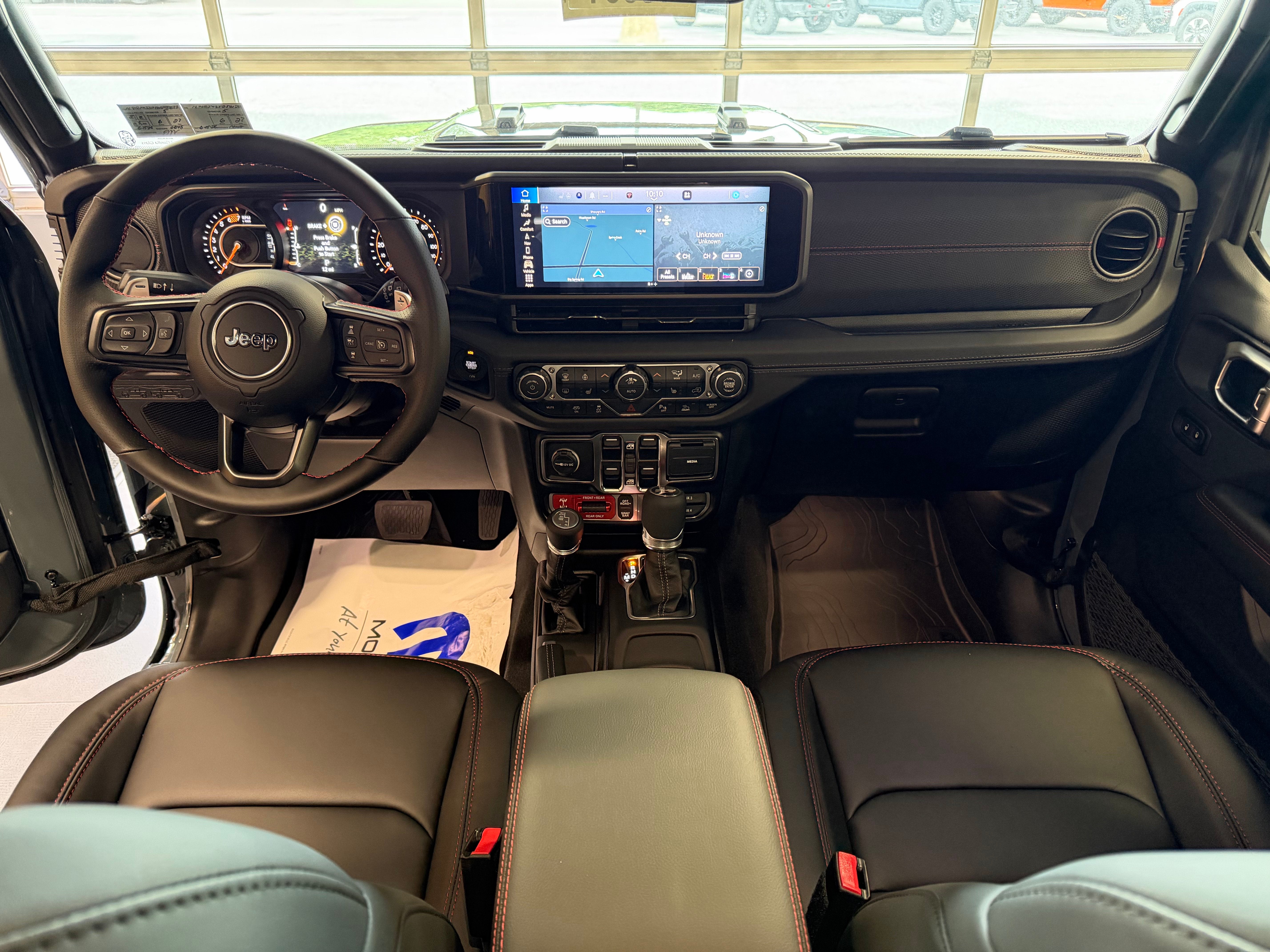 2026 Jeep Wrangler WRANGLER 4-DOOR MOAB 392