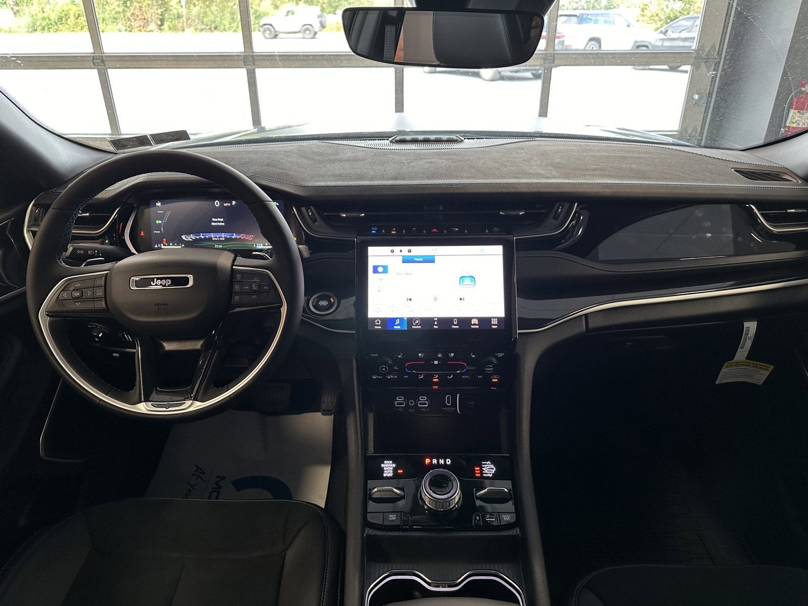 2023 Jeep Grand Cherokee 4xe Trailhawk