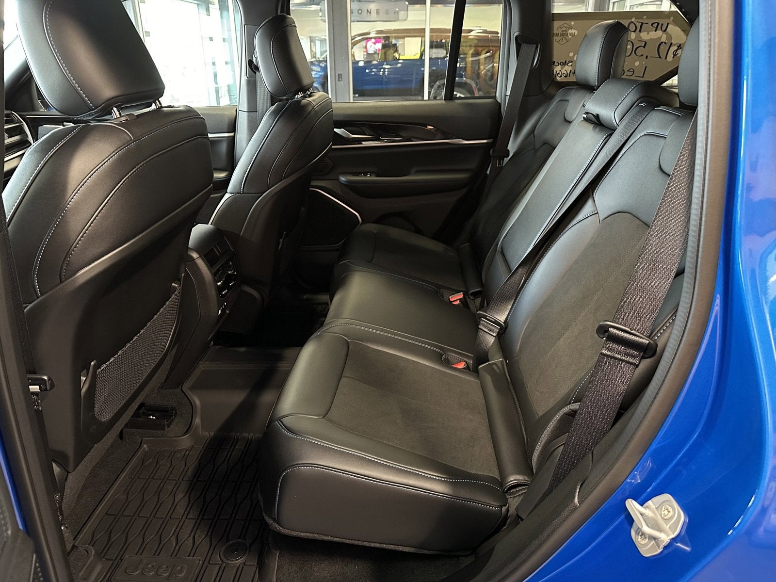 2023 Jeep Grand Cherokee 4xe Trailhawk