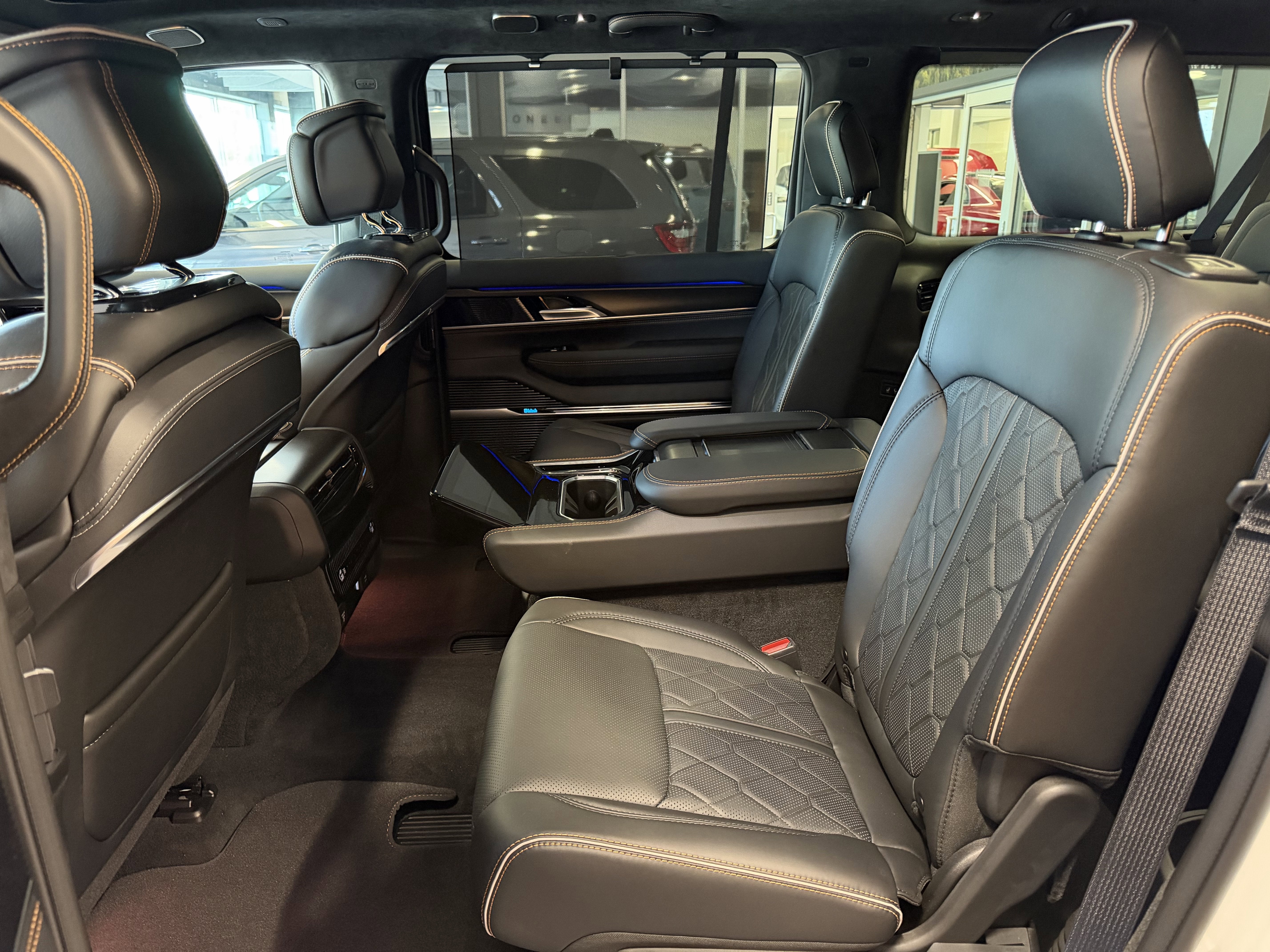 2026 Jeep Grand Wagoneer GRAND WAGONEER L SUMMIT RESERVE 4X4