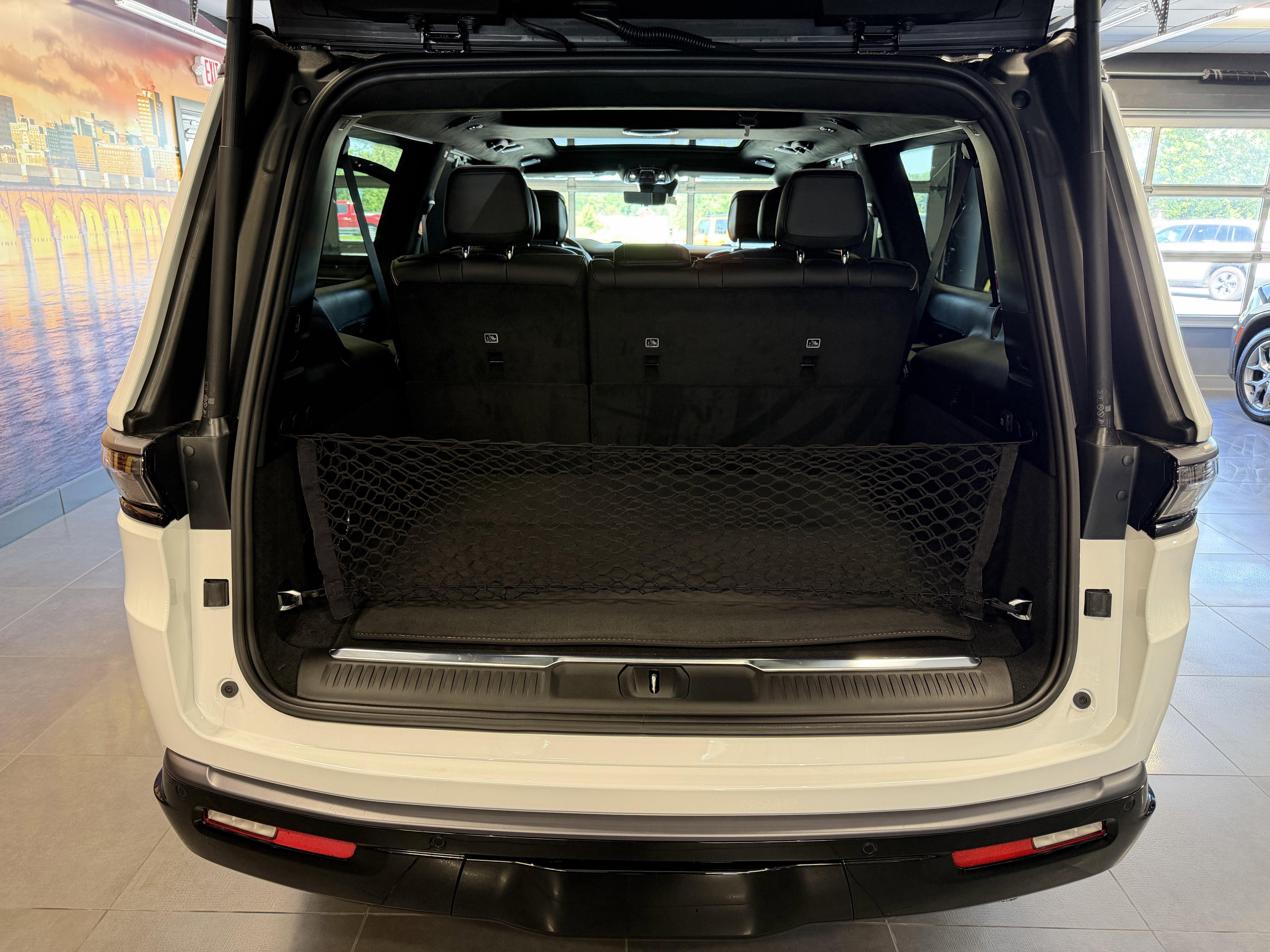 2026 Jeep Grand Wagoneer GRAND WAGONEER L SUMMIT RESERVE 4X4