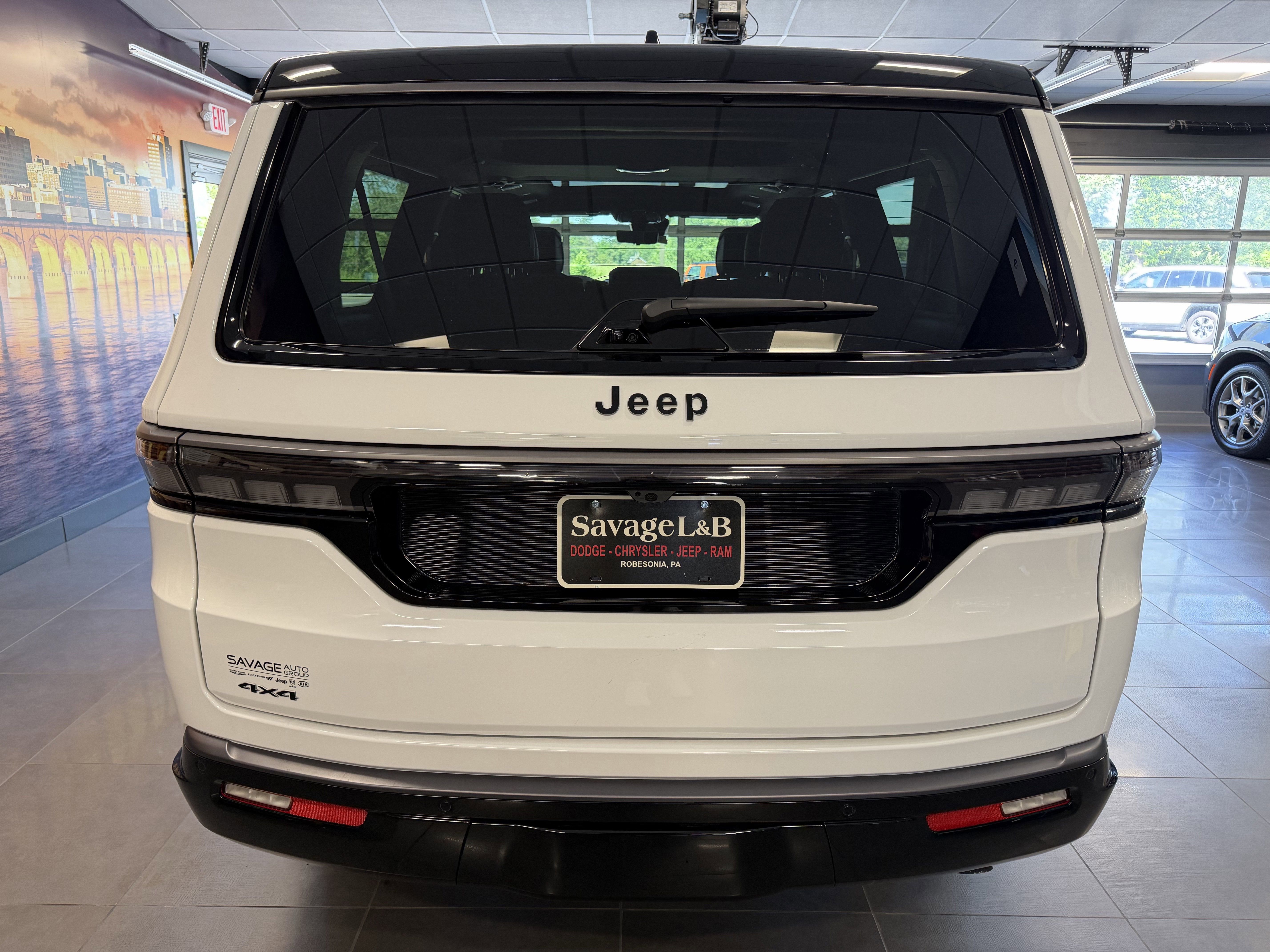 2026 Jeep Grand Wagoneer GRAND WAGONEER L SUMMIT RESERVE 4X4