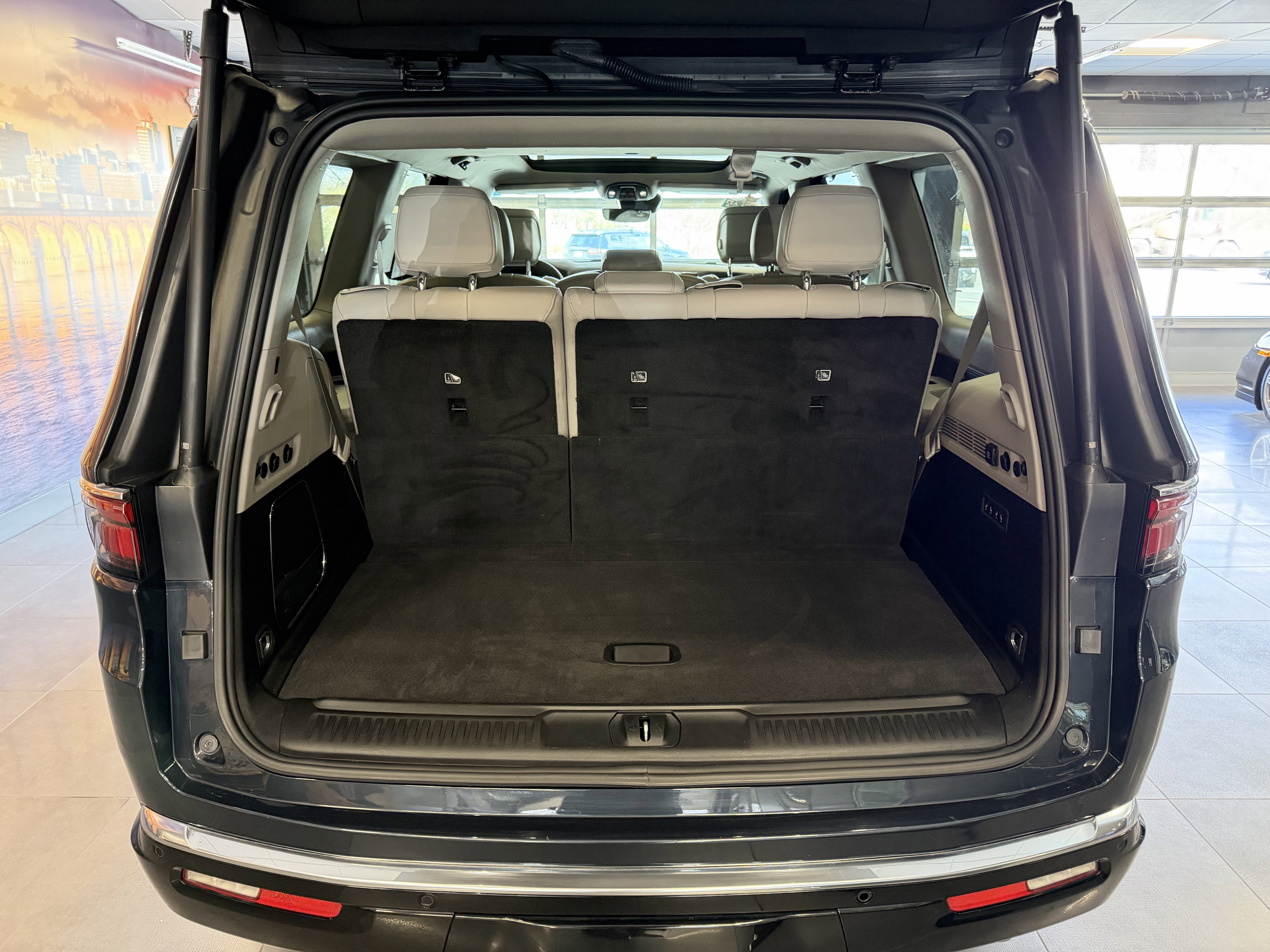 2023 Jeep Wagoneer Series III 4x4
