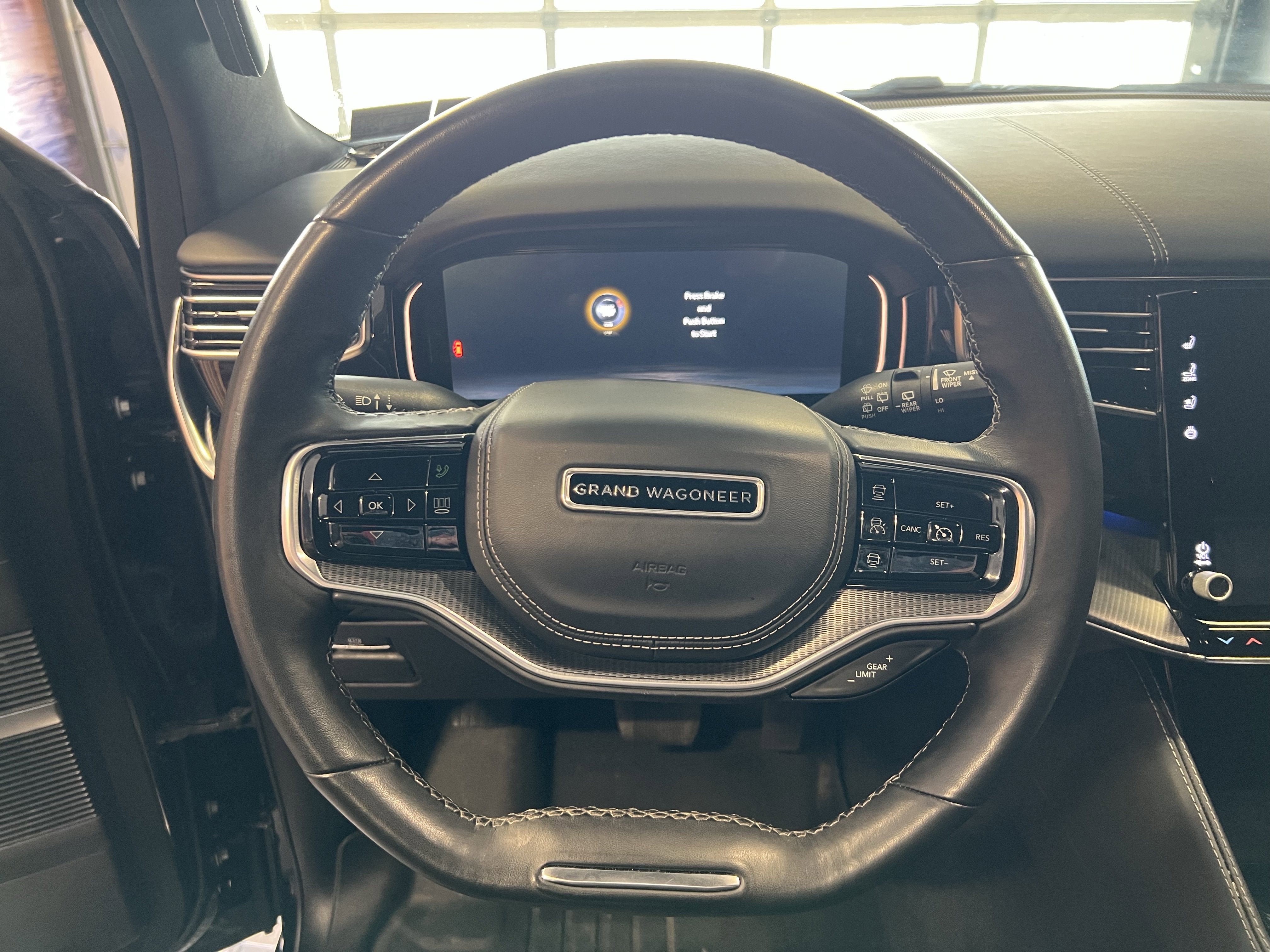 2023 Jeep Grand Wagoneer Obsidian 4x4