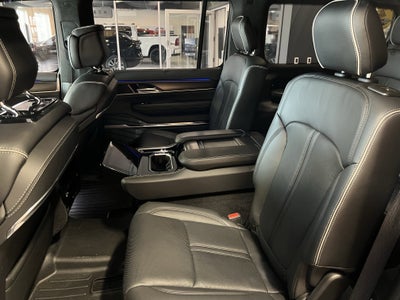 2023 Jeep Grand Wagoneer Obsidian 4x4