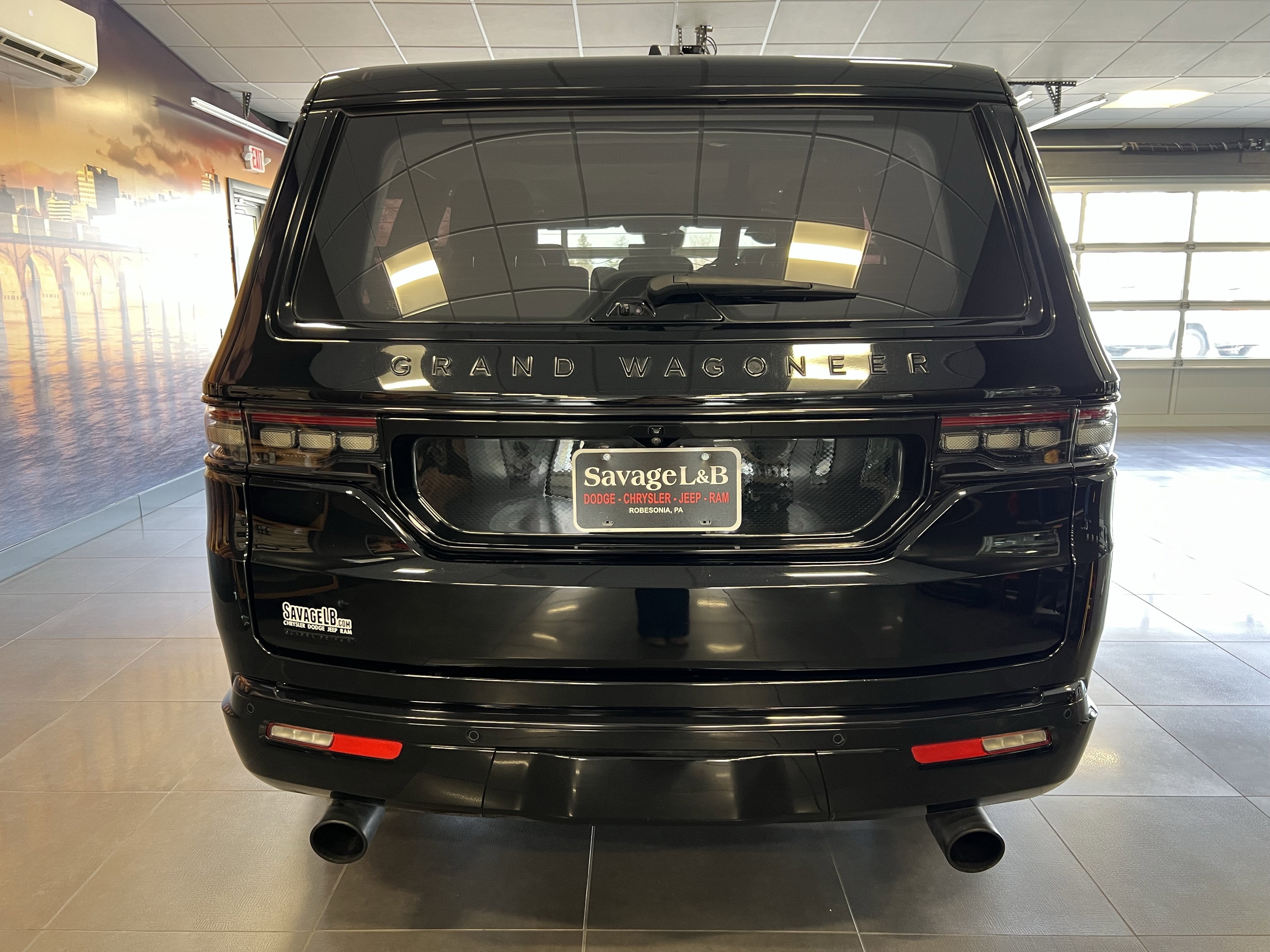 2023 Jeep Grand Wagoneer Obsidian 4x4