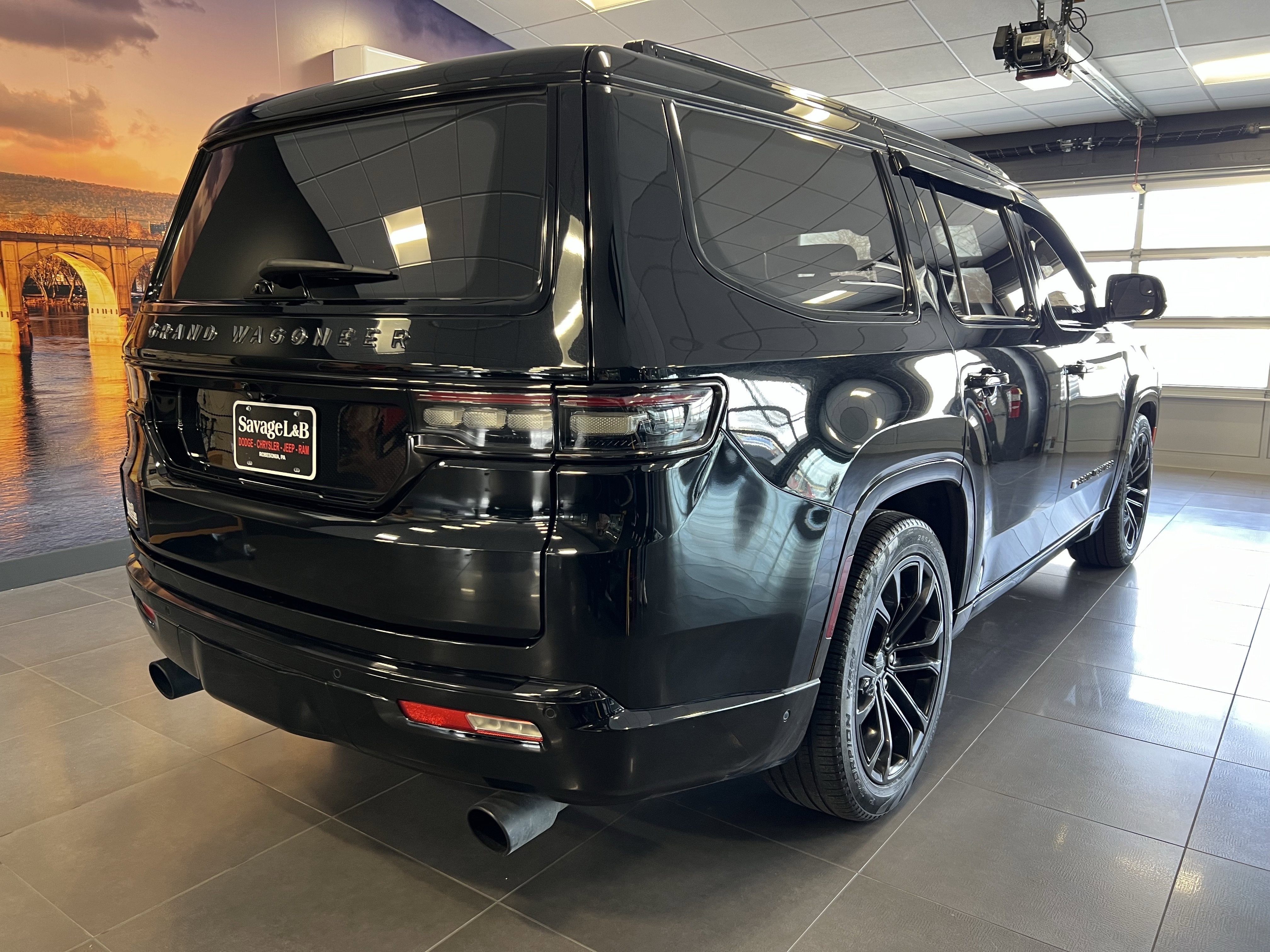 2023 Jeep Grand Wagoneer Obsidian 4x4