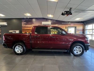 2025 RAM Ram 1500 RAM 1500 TRADESMAN CREW CAB 4X4 5'7' BOX