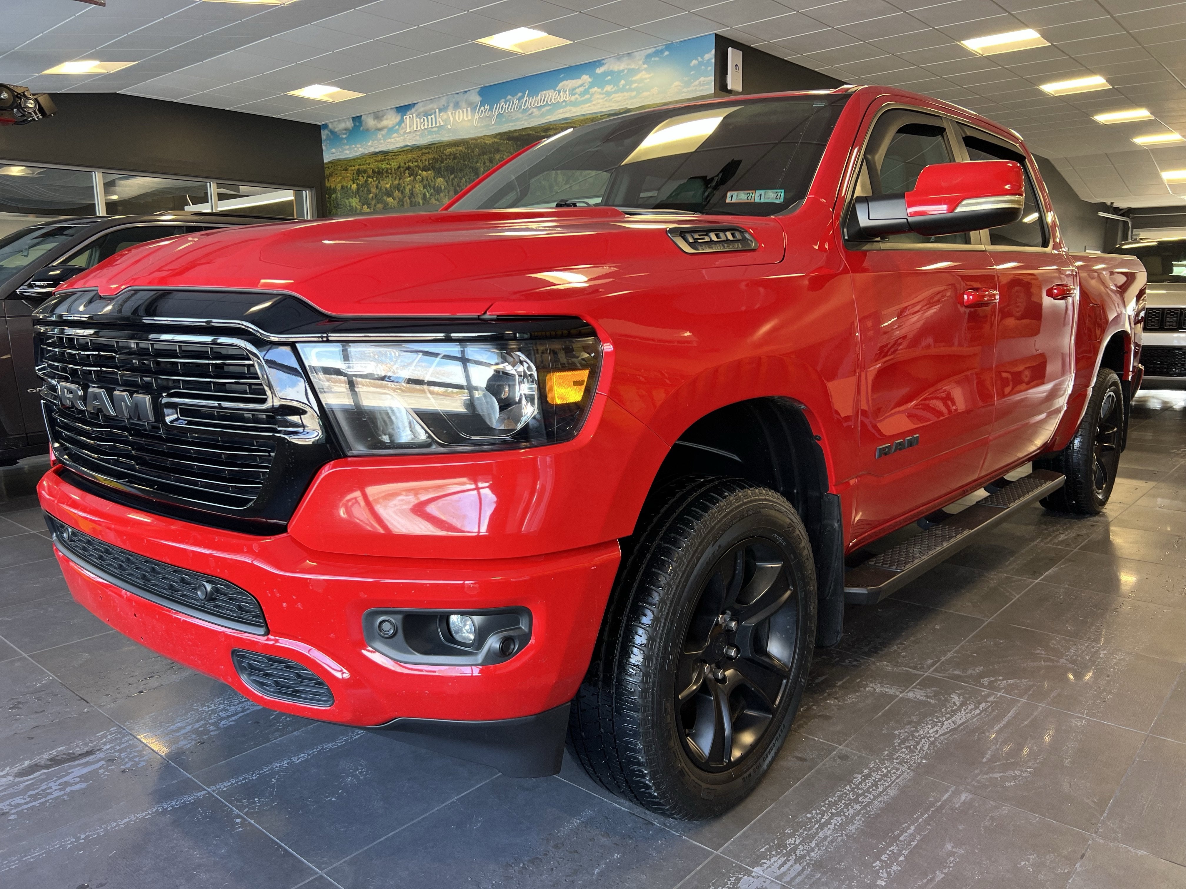 2020 RAM 1500 Big Horn Crew Cab 4x4 5'7' Box