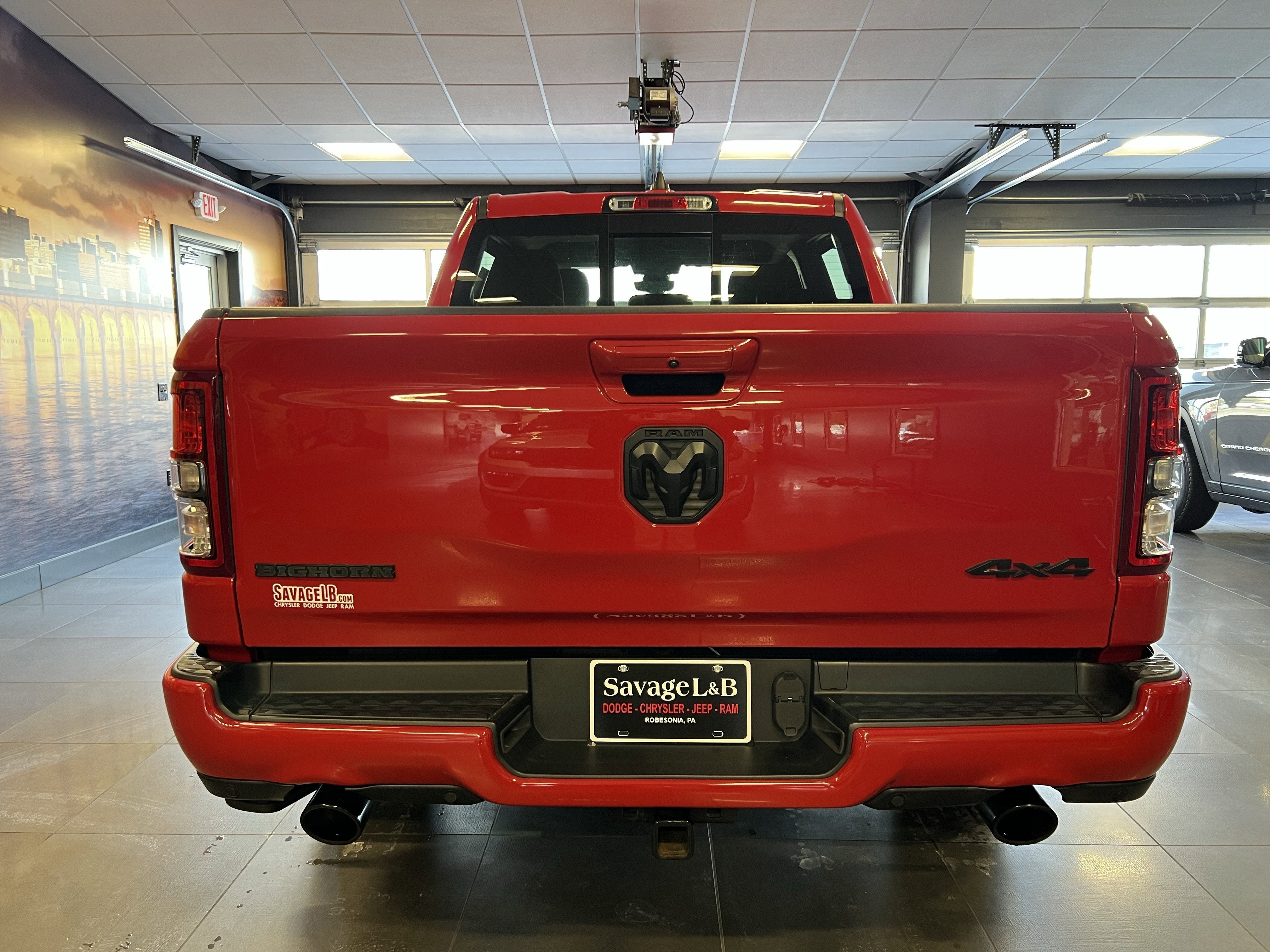 2020 RAM 1500 Big Horn Crew Cab 4x4 5'7' Box