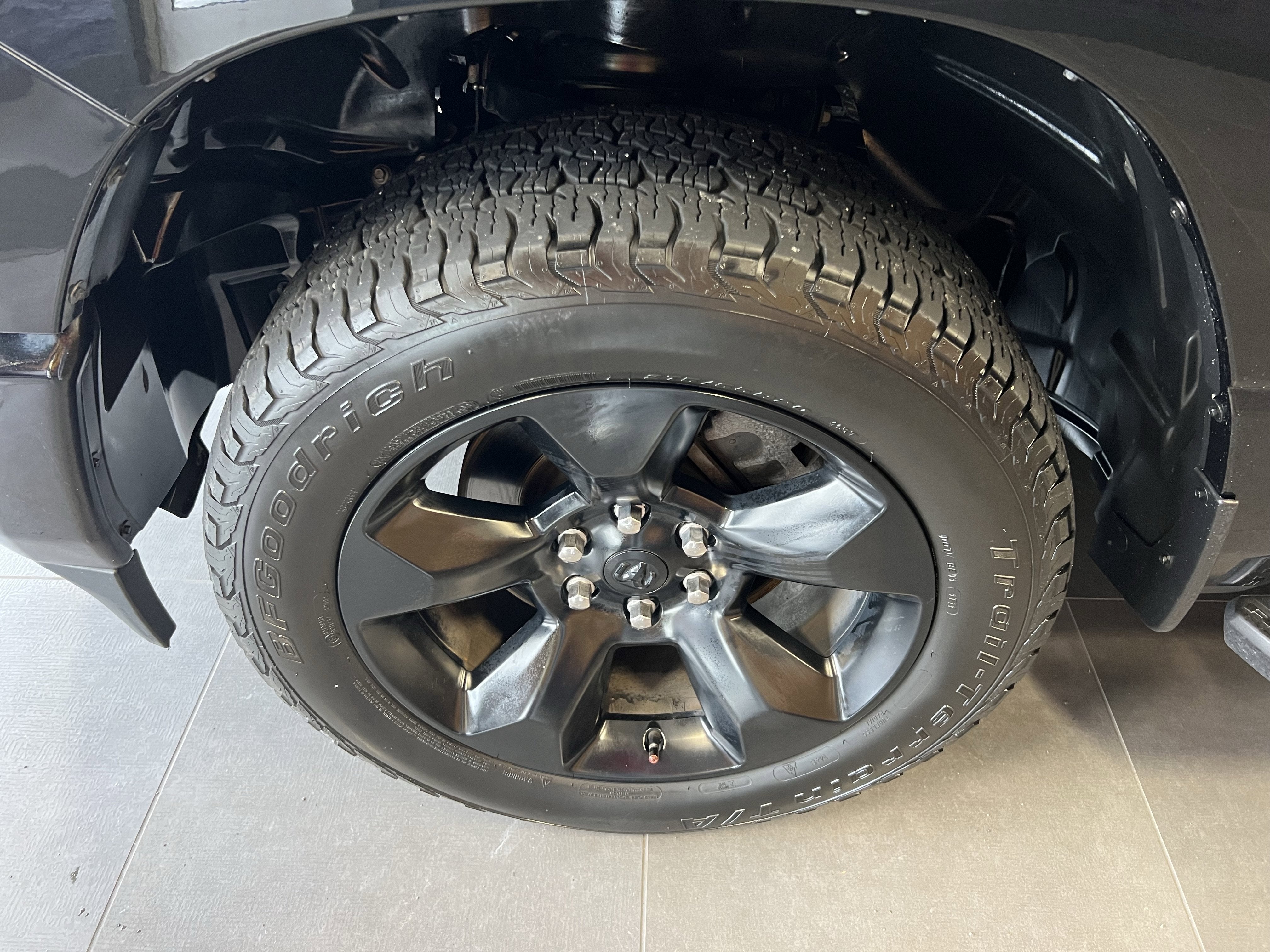 2019 RAM 1500 Big Horn/Lone Star Crew Cab 4x4 5'7' Box