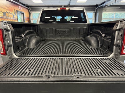 2021 RAM 1500 Big Horn Crew Cab 4x4 5'7' Box