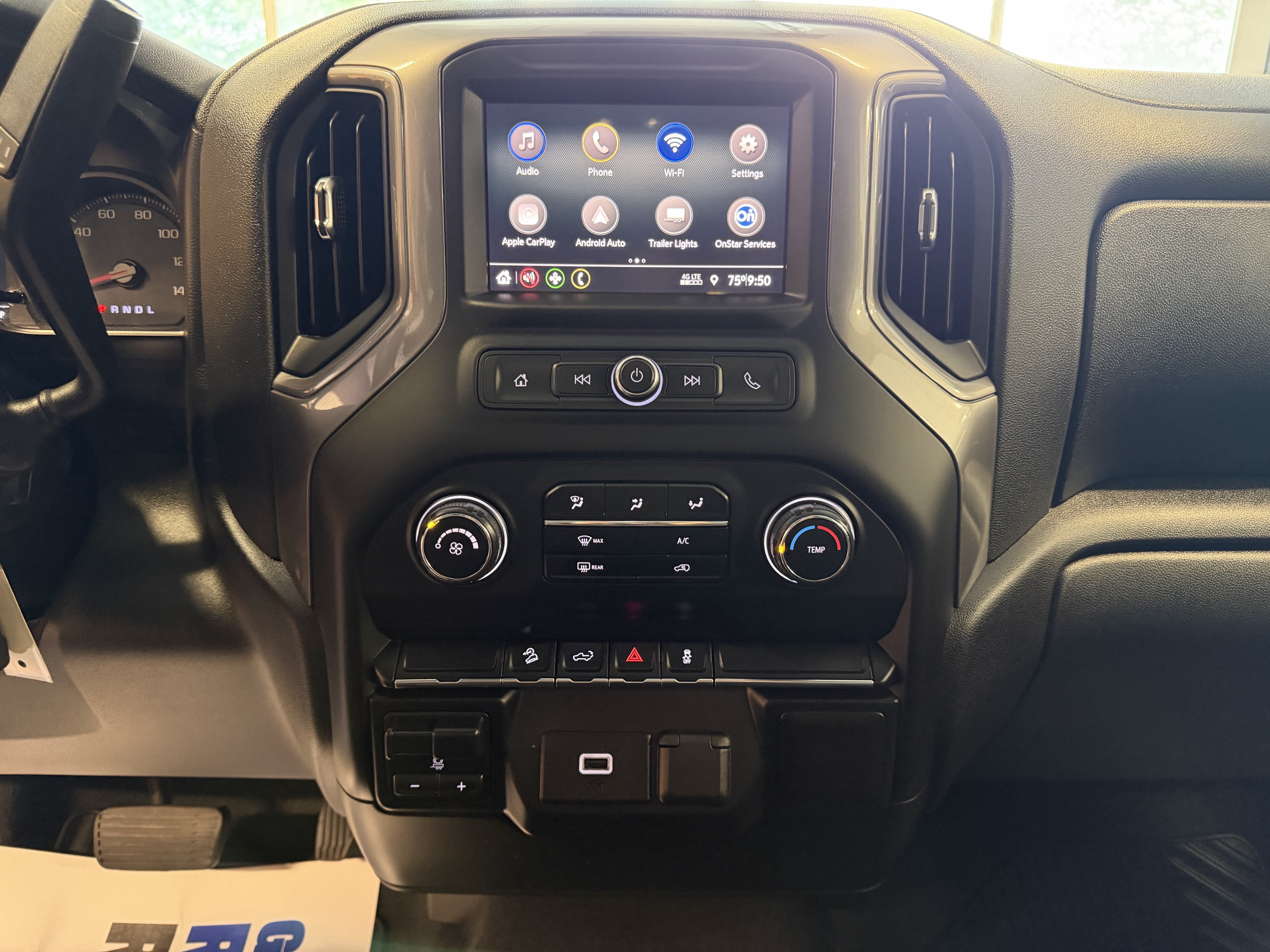 2020 Chevrolet Silverado 1500 4WD Crew Cab Short Bed Custom Trail Boss