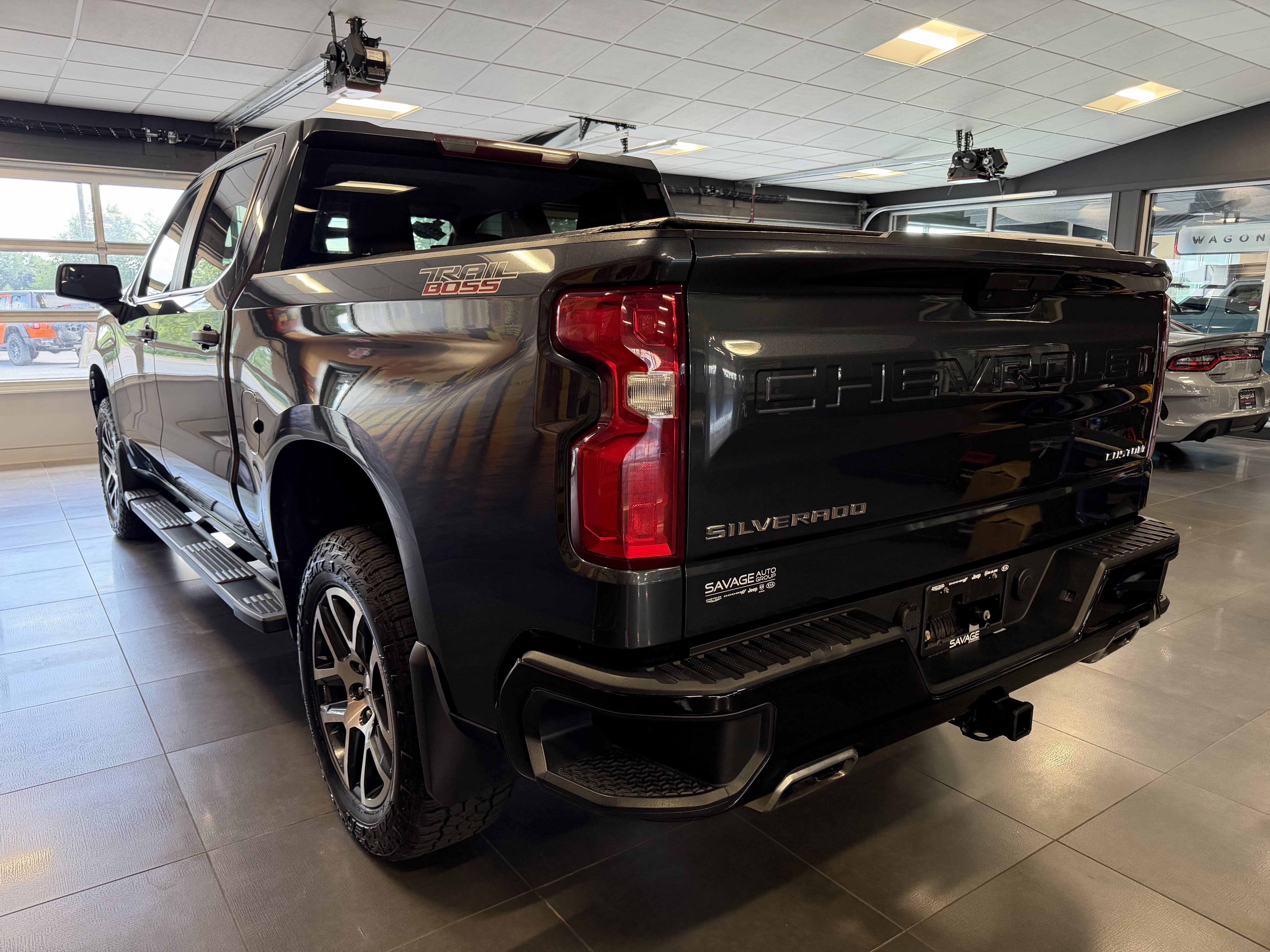 2020 Chevrolet Silverado 1500 4WD Crew Cab Short Bed Custom Trail Boss