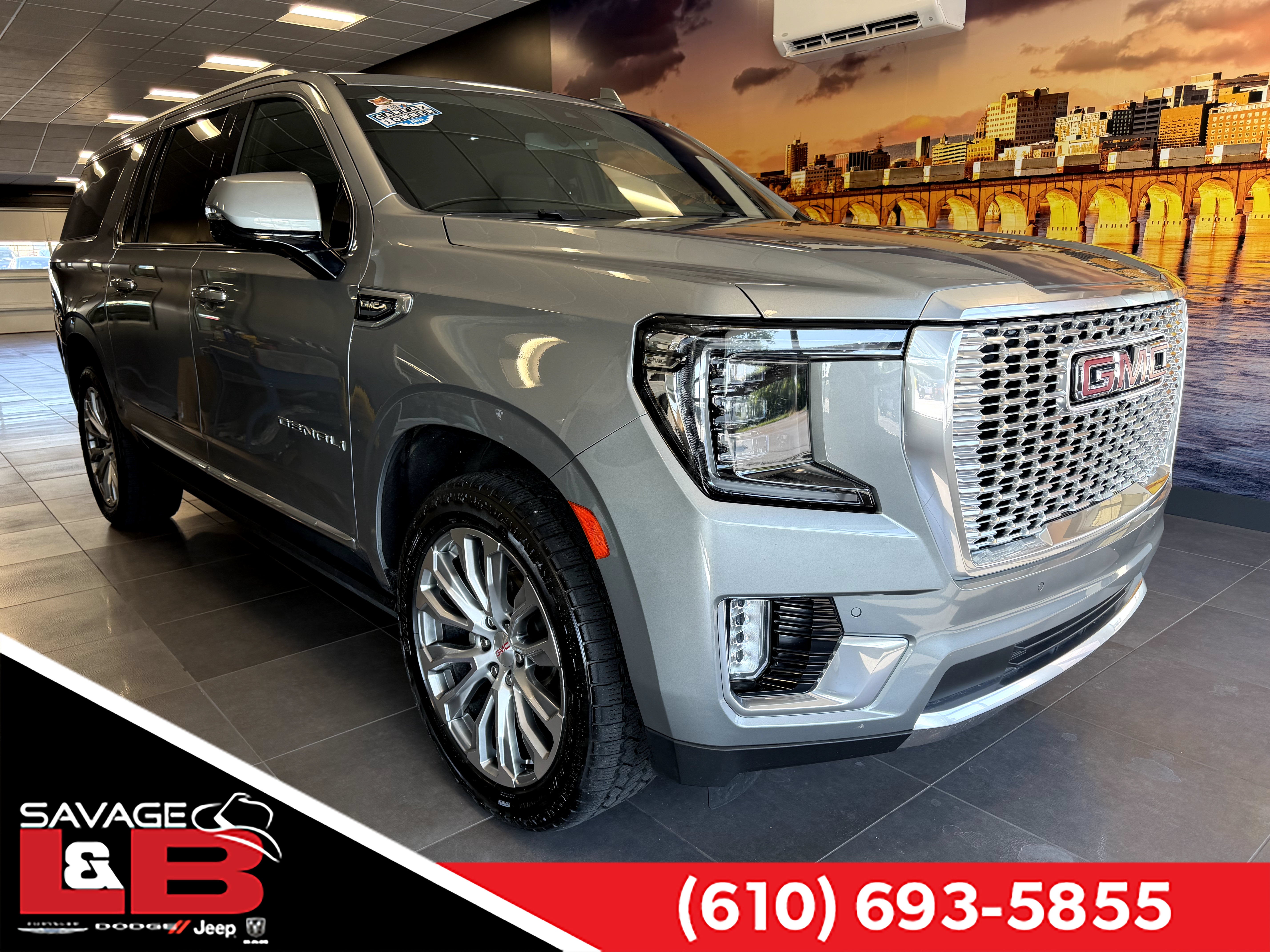 2023 GMC Yukon XL 4WD Denali