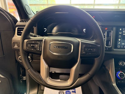 2023 GMC Yukon XL 4WD Denali