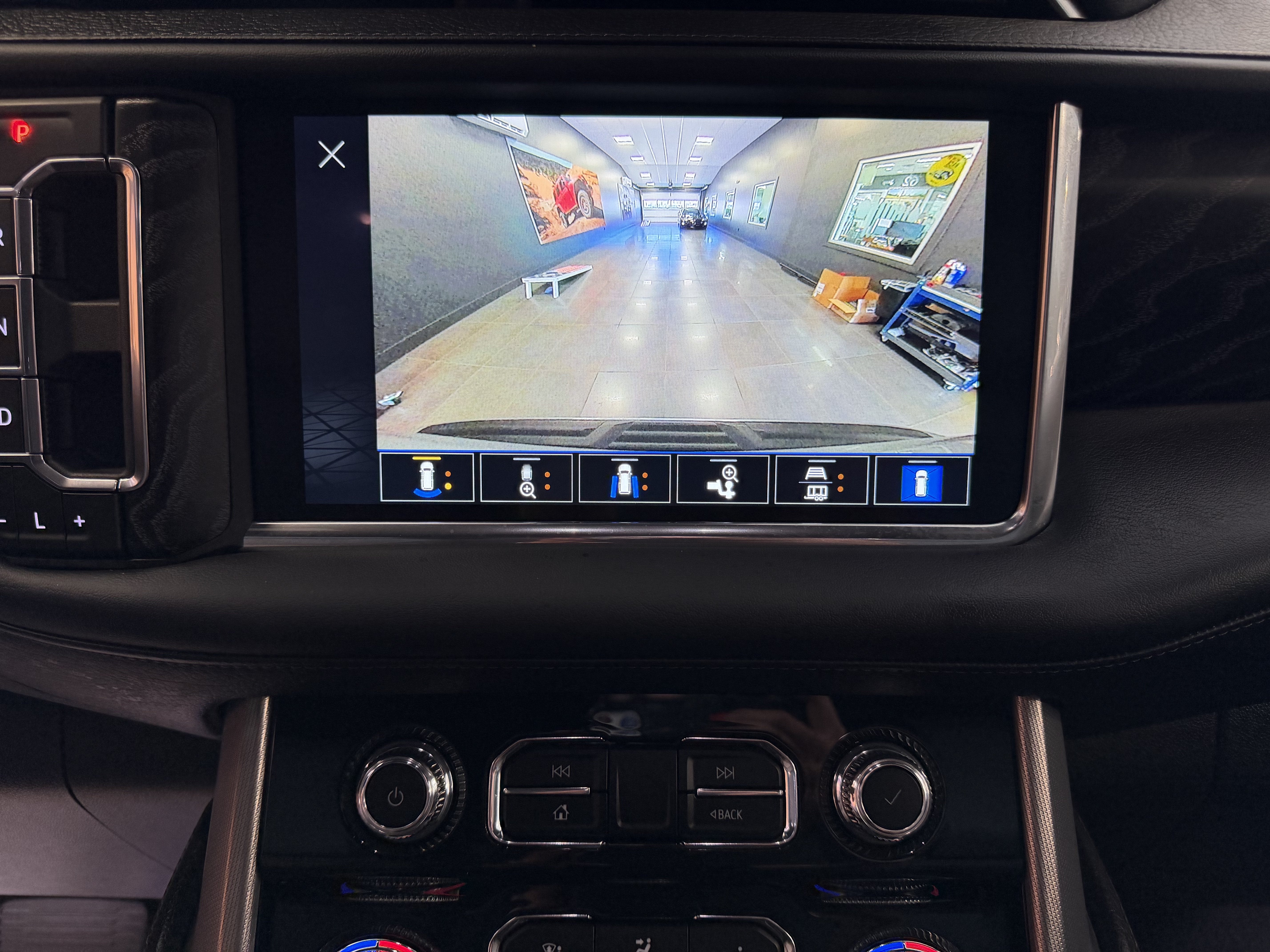 2023 GMC Yukon XL 4WD Denali