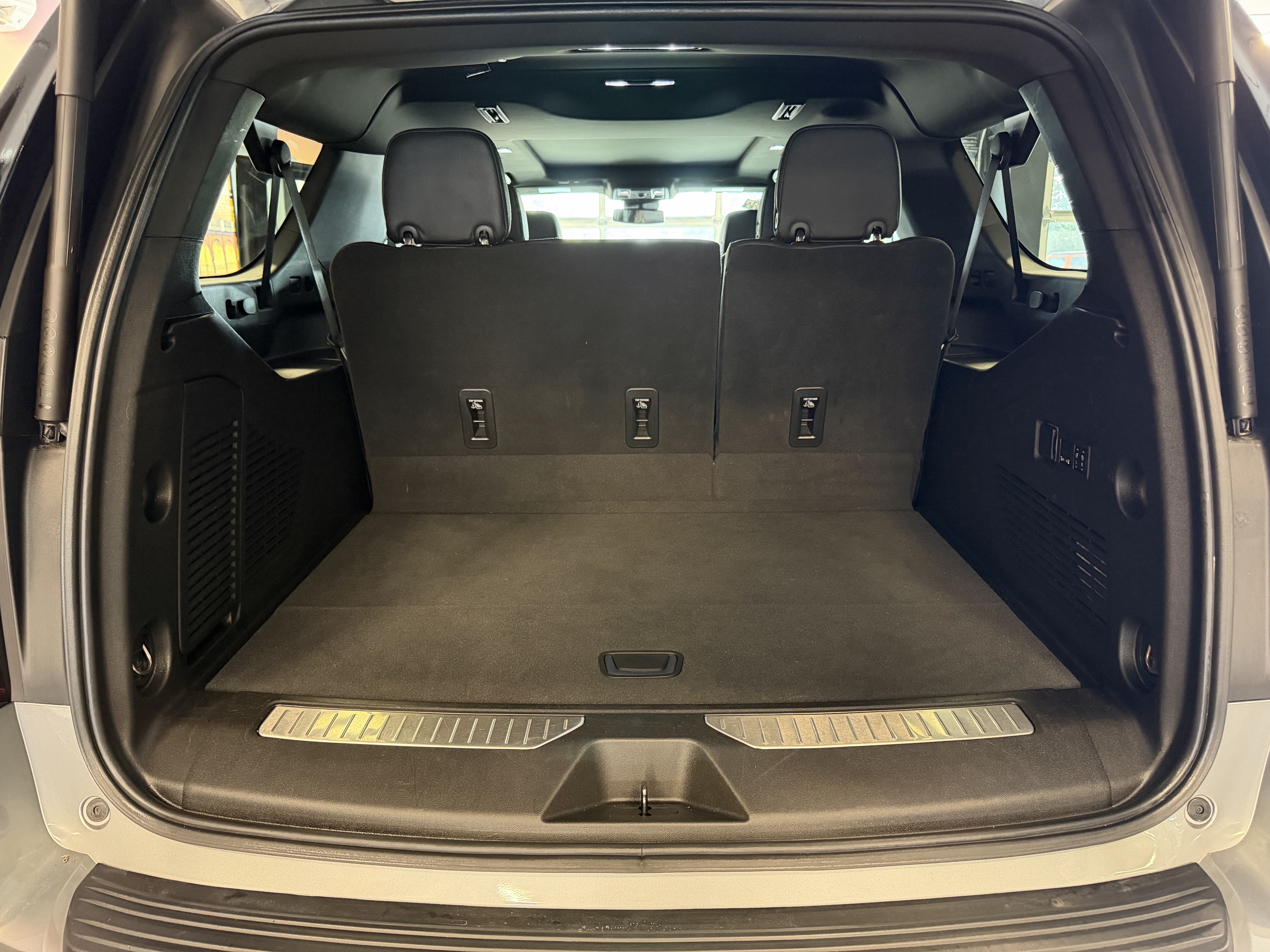 2023 GMC Yukon XL 4WD Denali