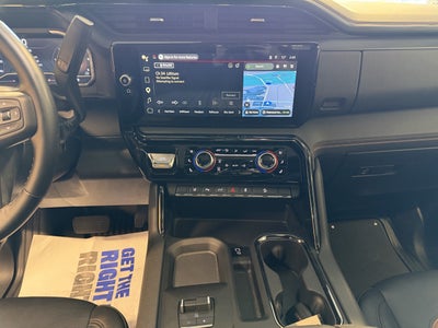 2025 GMC Sierra 2500HD 4WD Crew Cab Standard Bed AT4