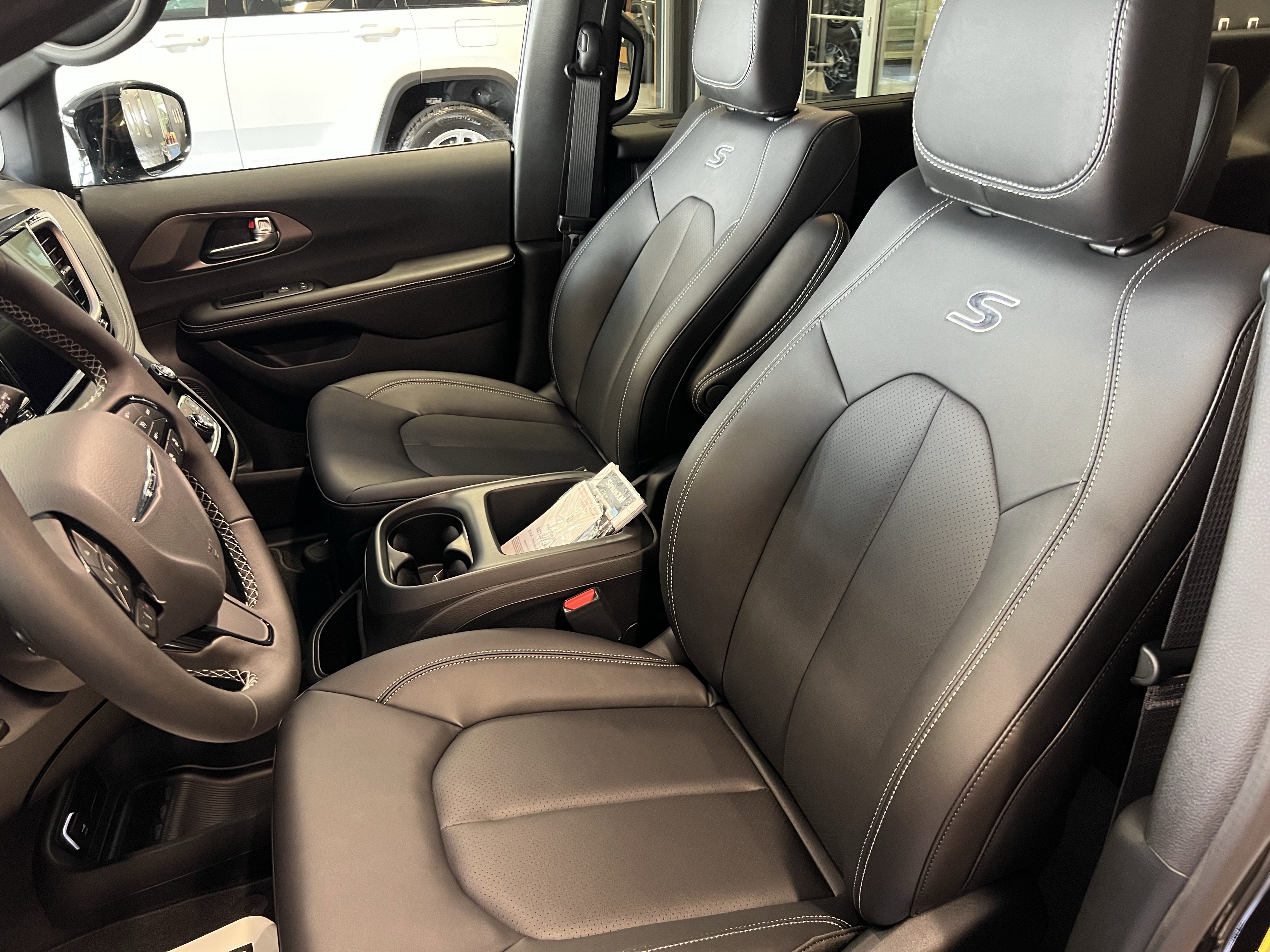 2026 Chrysler Pacifica PACIFICA SELECT