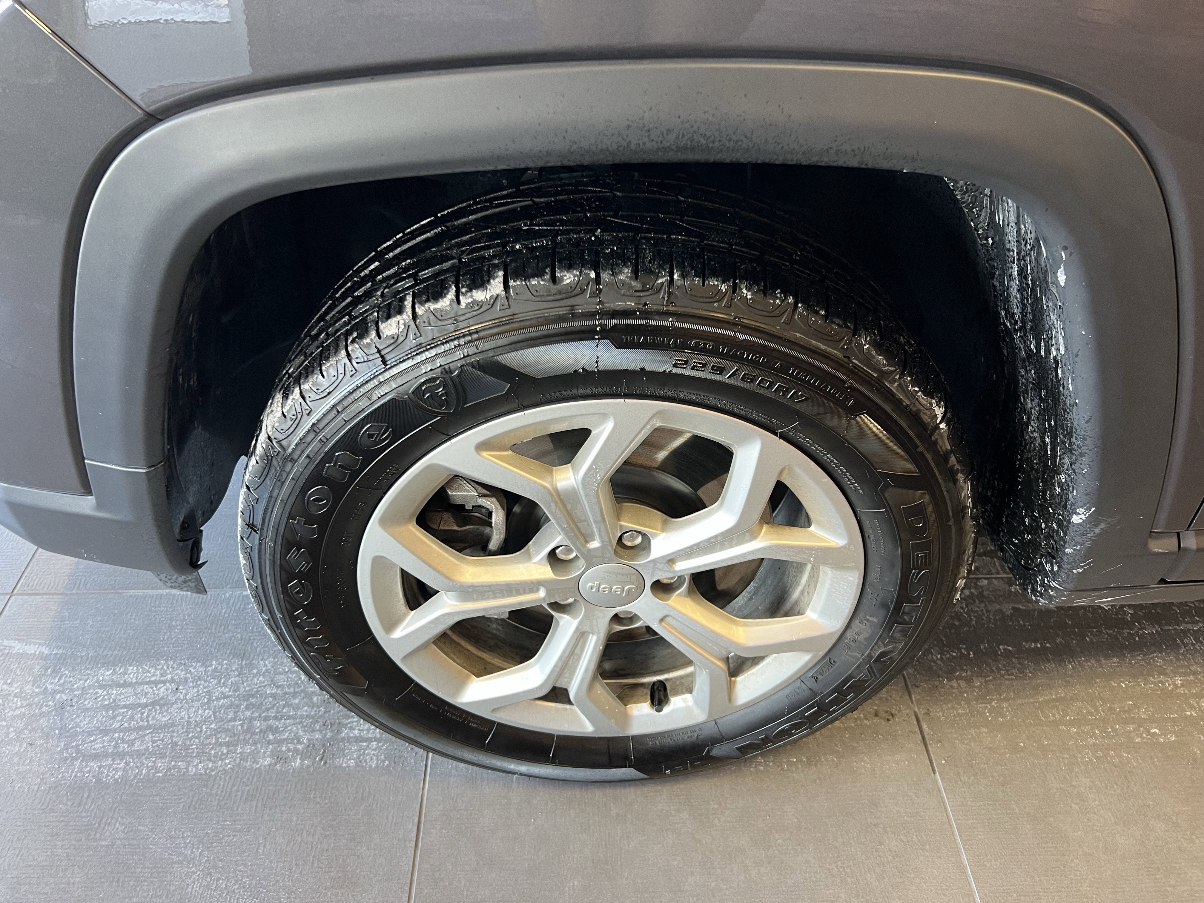 2024 Jeep Compass COMPASS LATITUDE 4X4