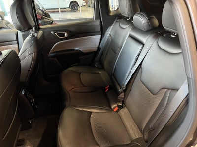 2024 Jeep Compass COMPASS LATITUDE 4X4