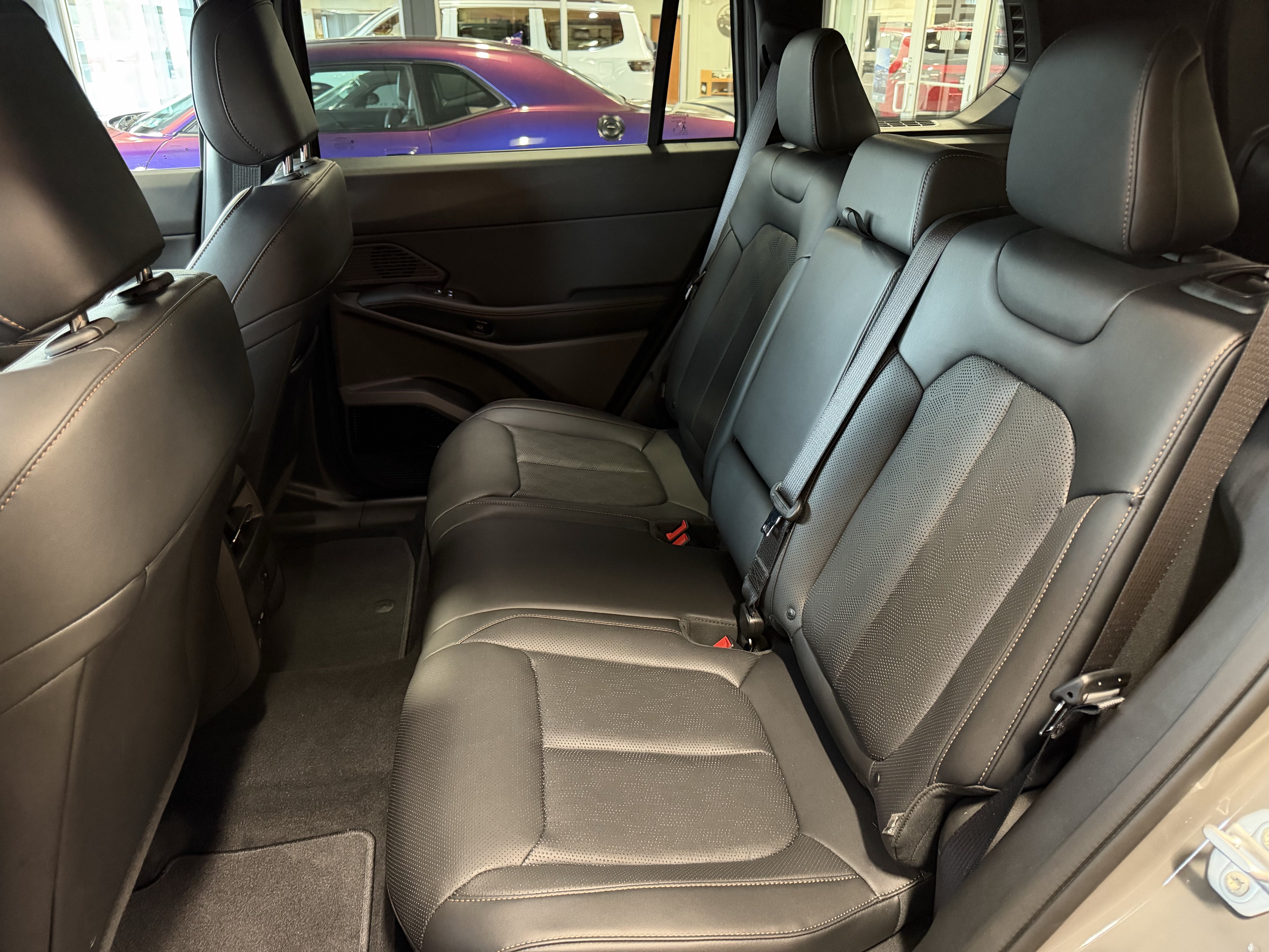 2026 Jeep Cherokee CHEROKEE OVERLAND 4X4
