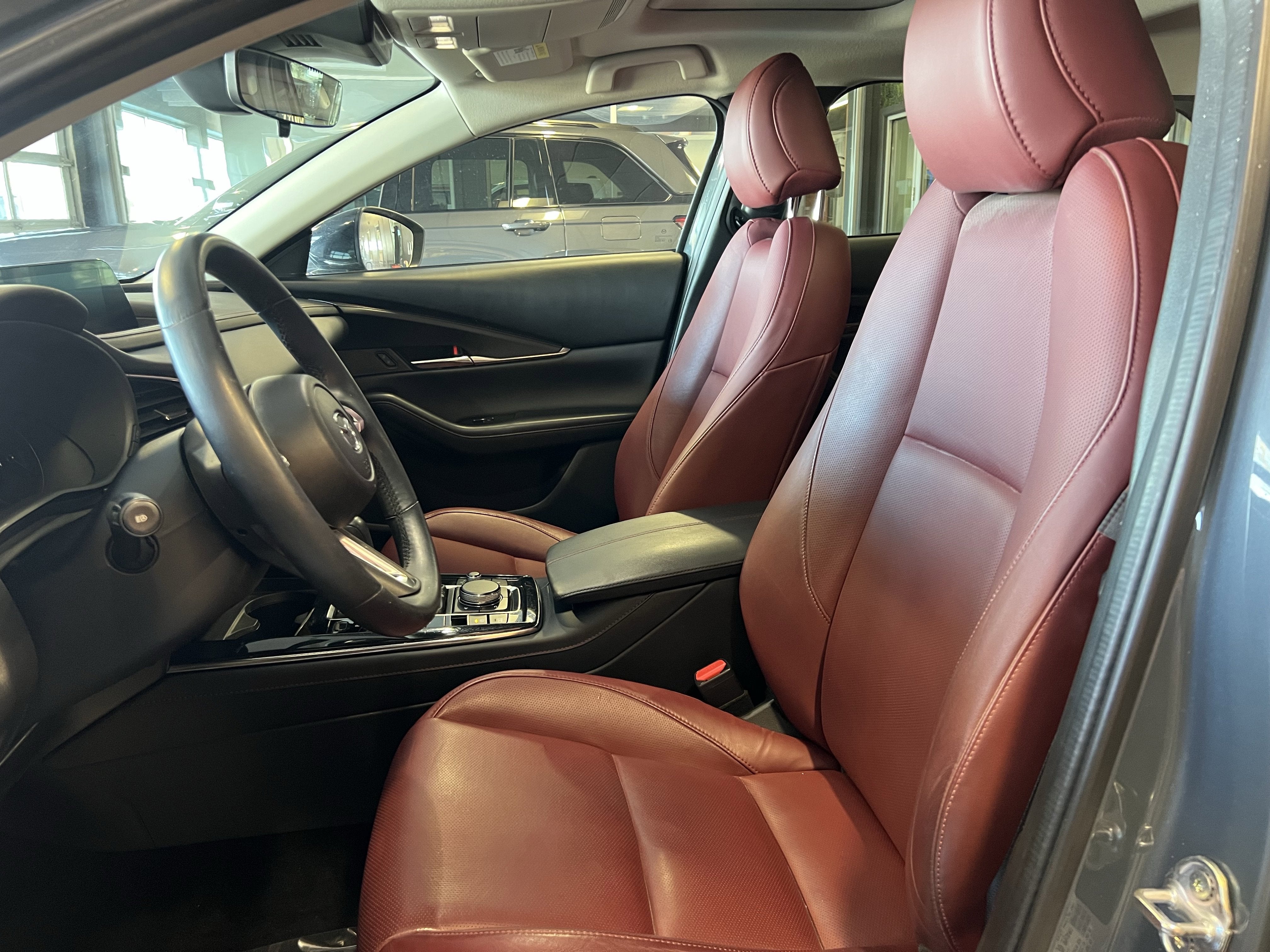 2023 Mazda Mazda CX-30 2.5 S Carbon Edition